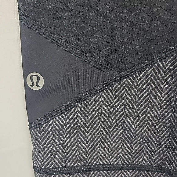 Lululemon Women's Pace Rival Black Grey Herringbone 3 Pocket Waistband Sz 6 - Picture 6 of 8